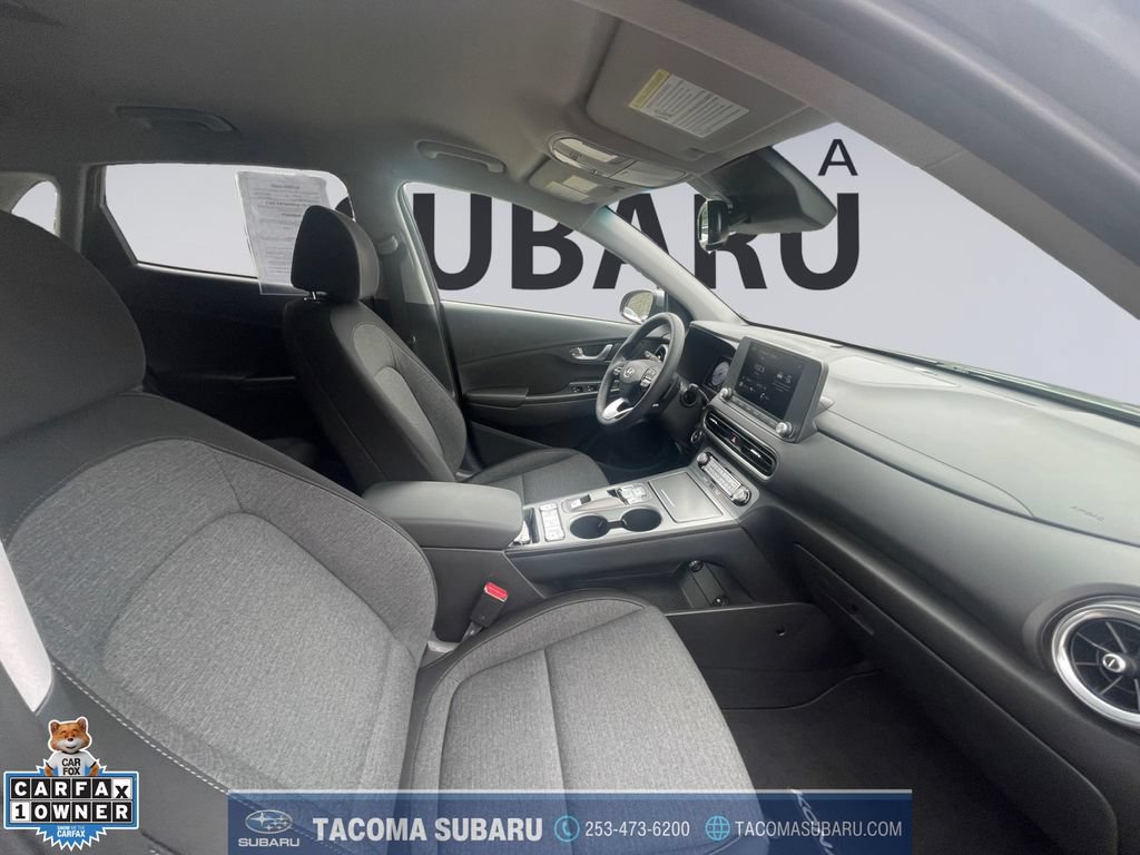 Used 2023 Hyundai Kona SE FWD image 17