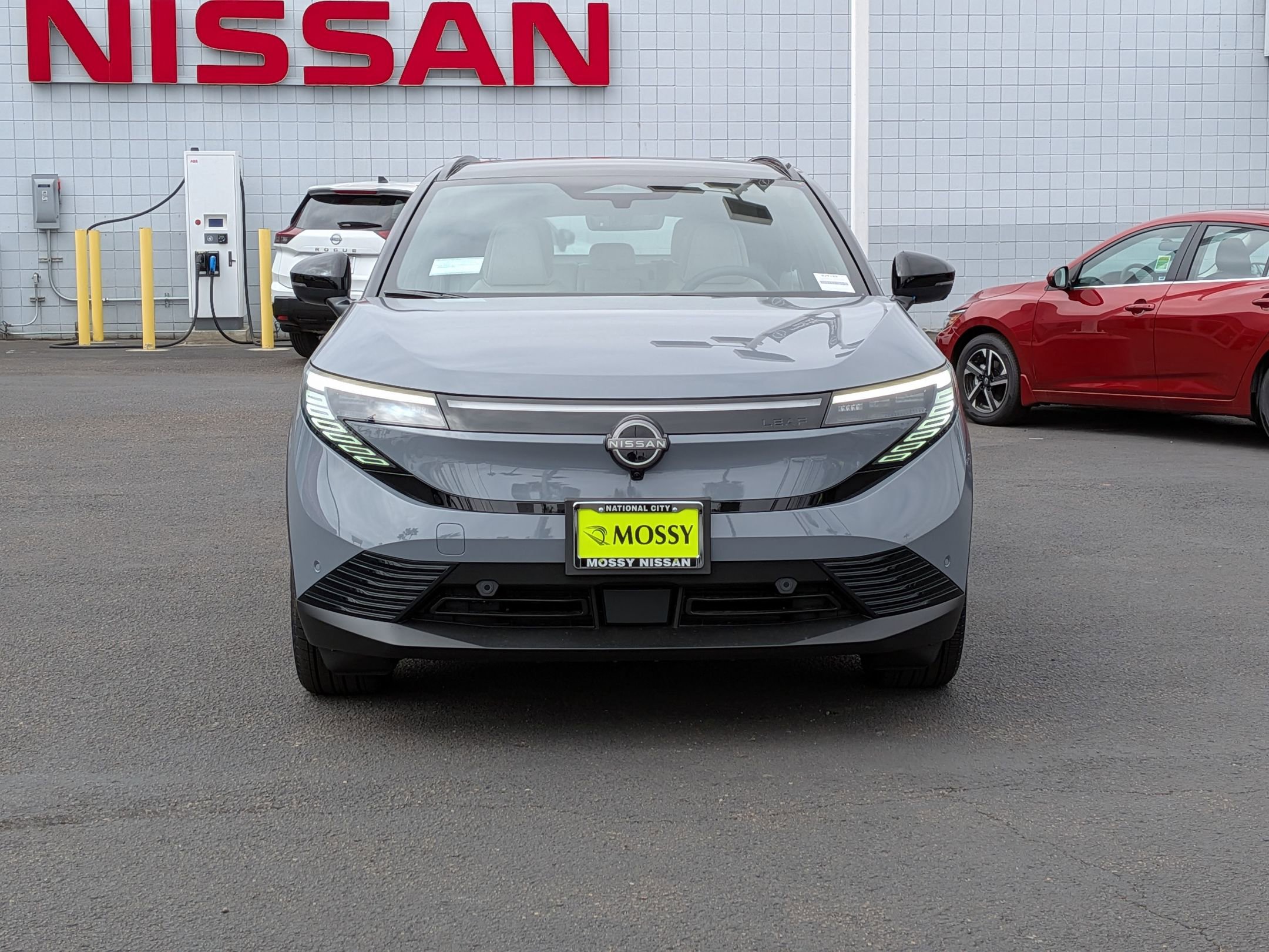 New 2026 Nissan Leaf Platinum+ image 4