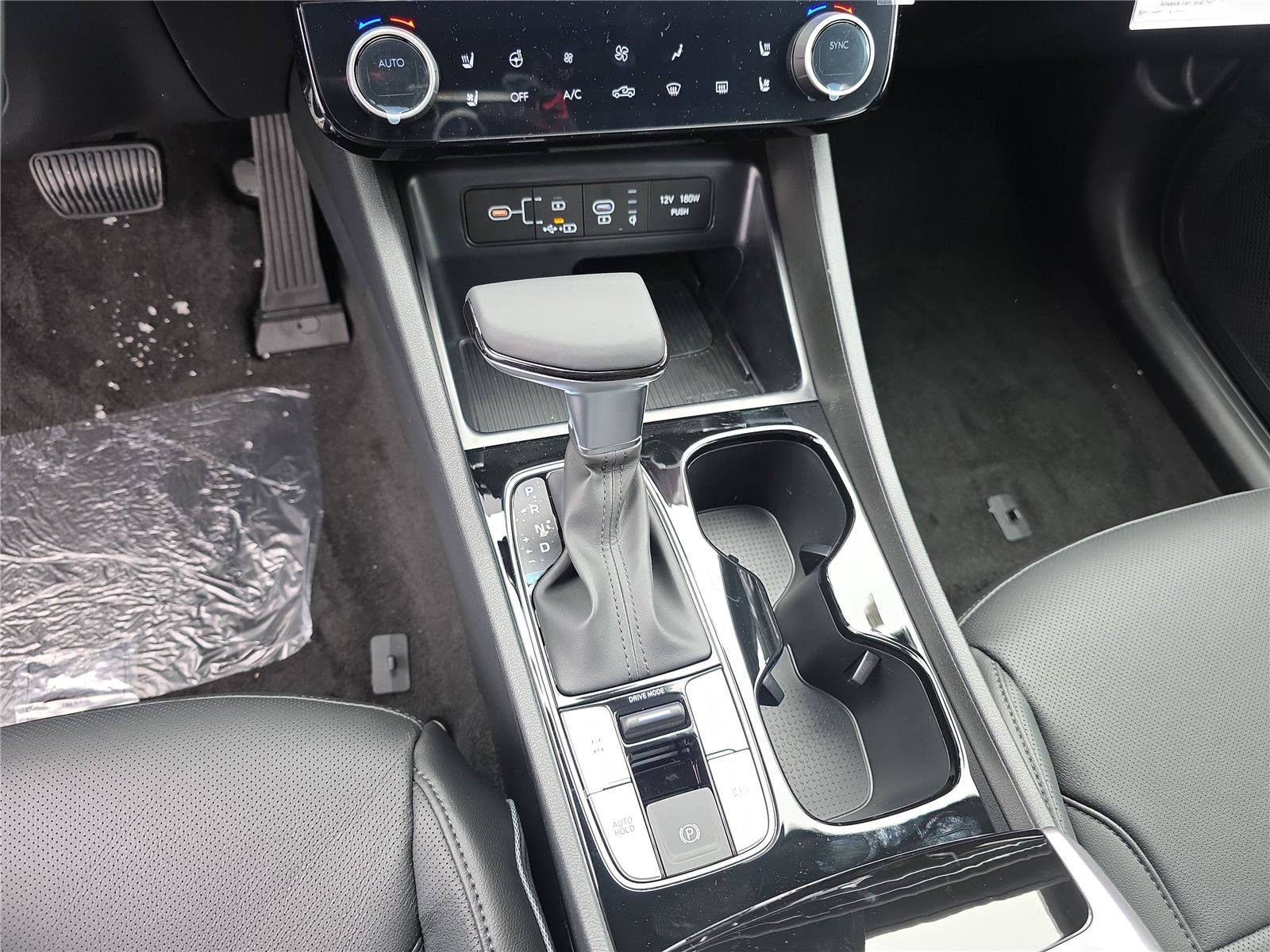 New 2026 Hyundai Santa Cruz Limited AWD/4WD image 17