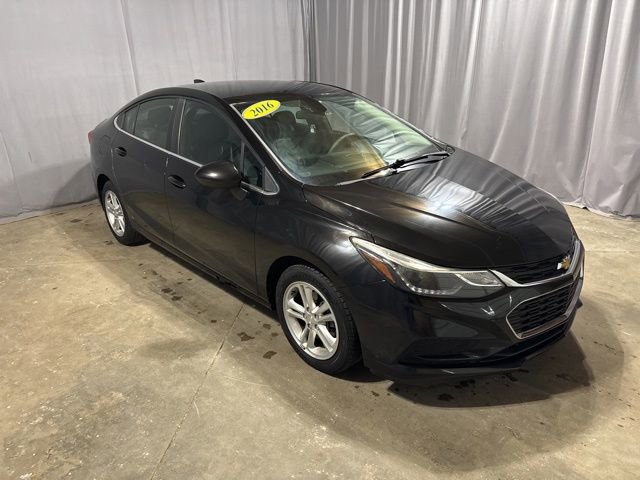 Used 2016 Chevrolet Cruze LT FWD image 8
