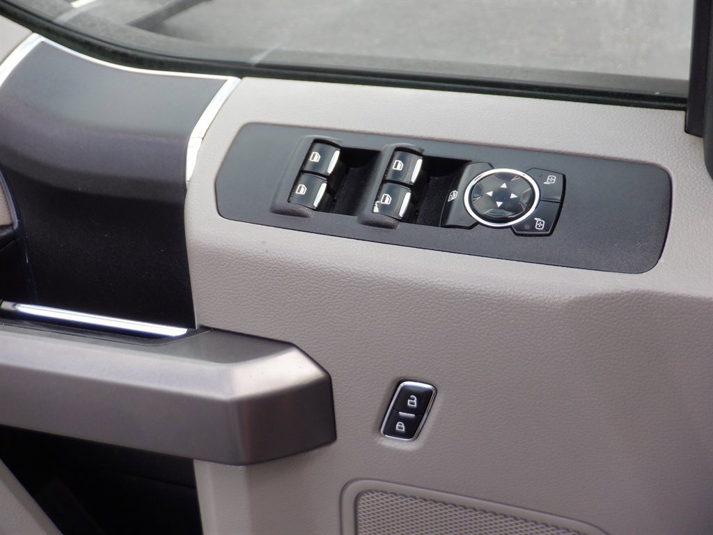 Used 2019 Ford F350 XLT image 19