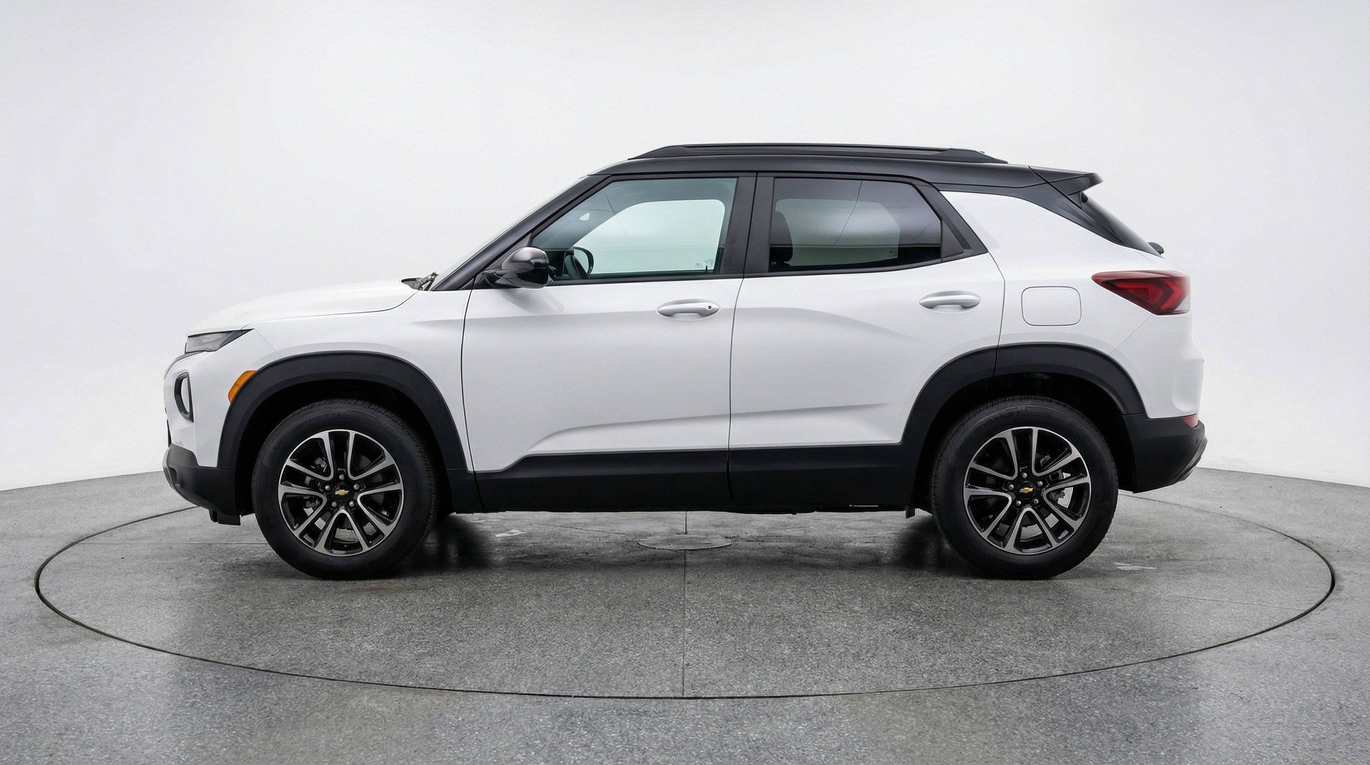 Used 2025 Chevrolet TrailBlazer LT image 5