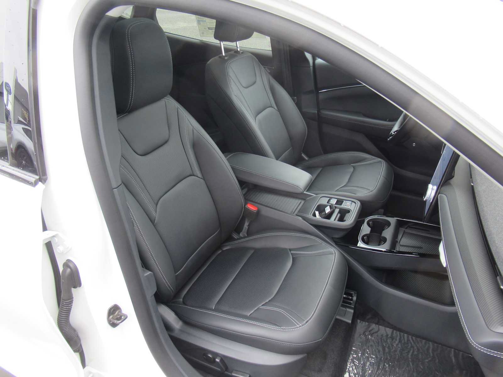 New 2026 Ford Mustang Mach-E Premium AWD/4WD image 11