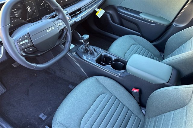 New 2025 Kia K4 EX image 11