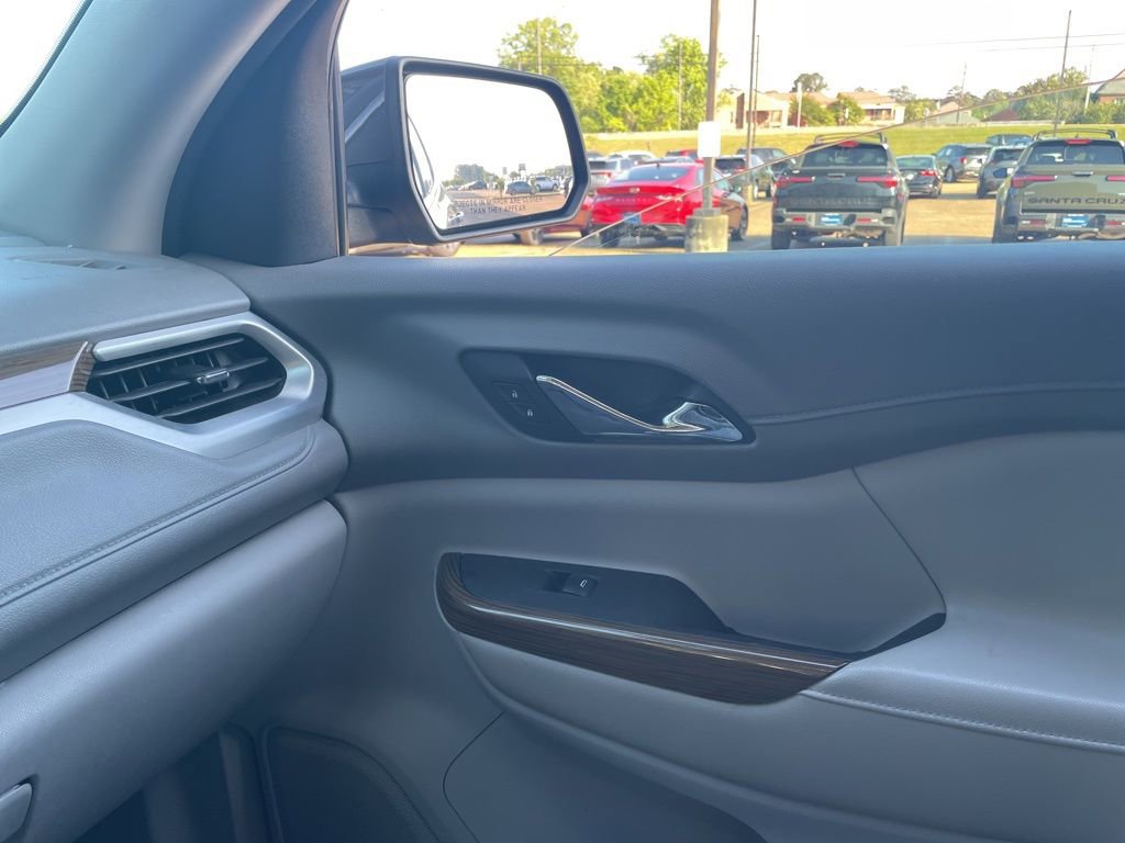 Used 2019 GMC Acadia SLE image 22