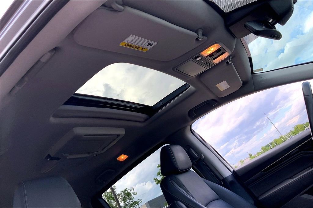 Used 2022 Honda Odyssey Touring image 22