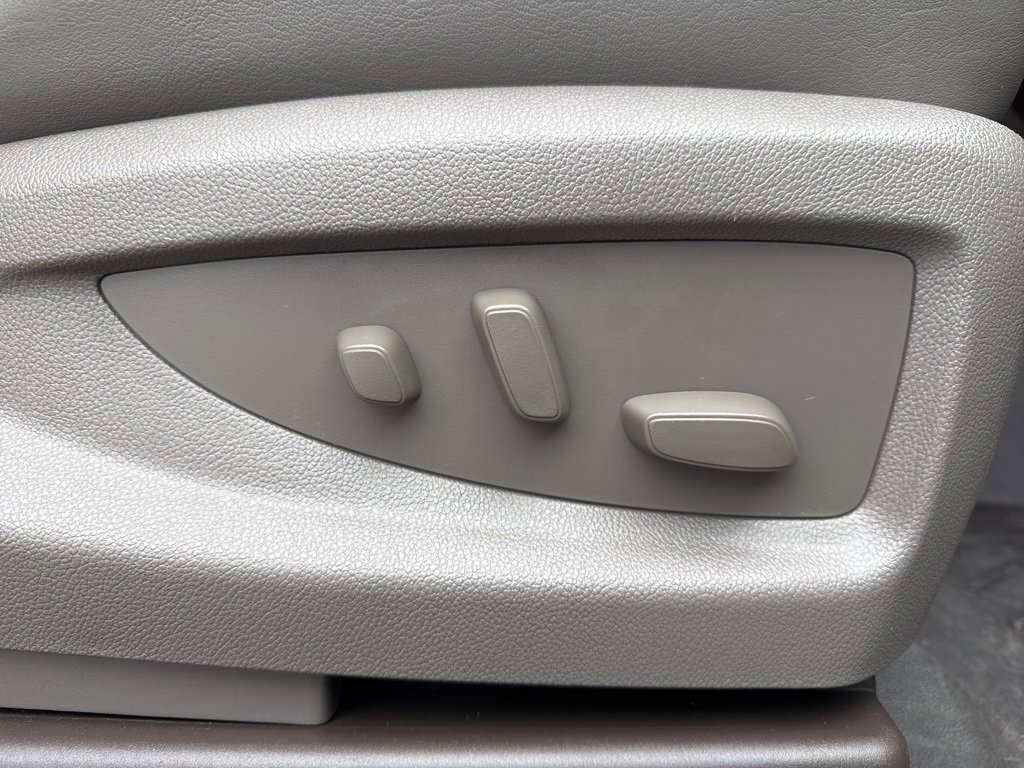 Used 2020 GMC Yukon XL Denali w/ Denali Ultimate Package image 34