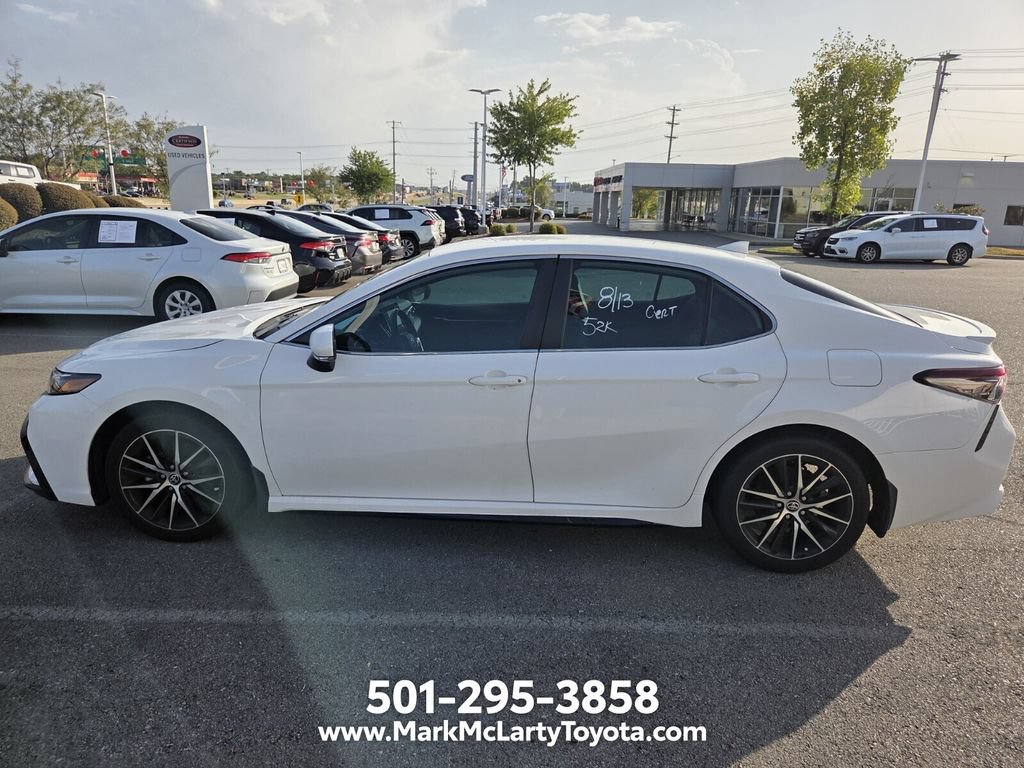 Used 2023 Toyota Camry SE FWD image 8