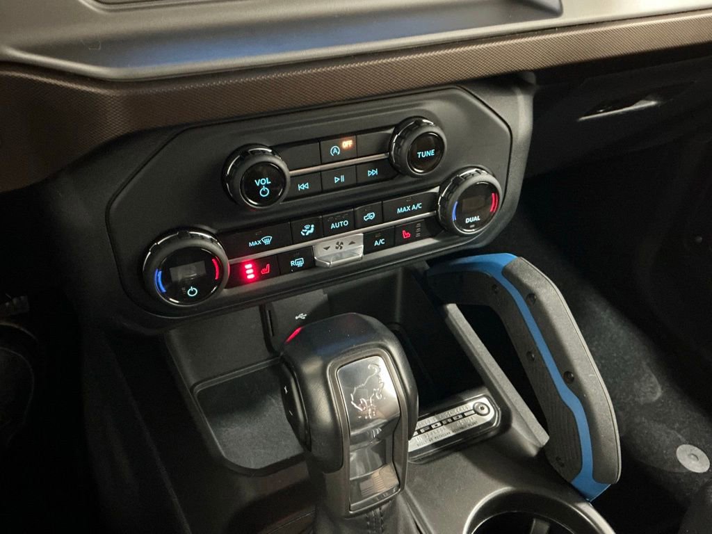 Used 2023 Ford Bronco Outer Banks image 15