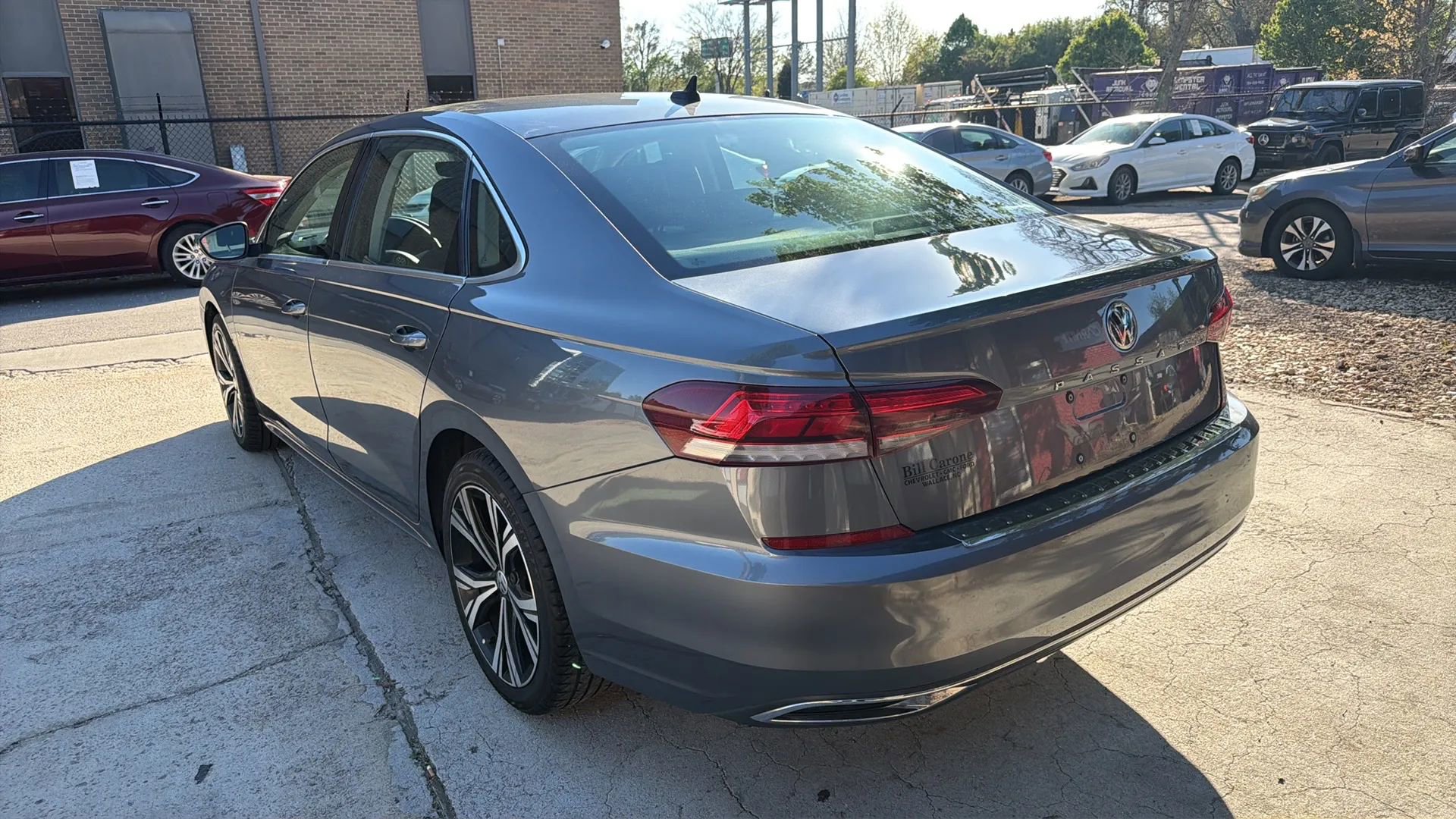 Used 2022 Volkswagen Passat 2.0T SE image 7