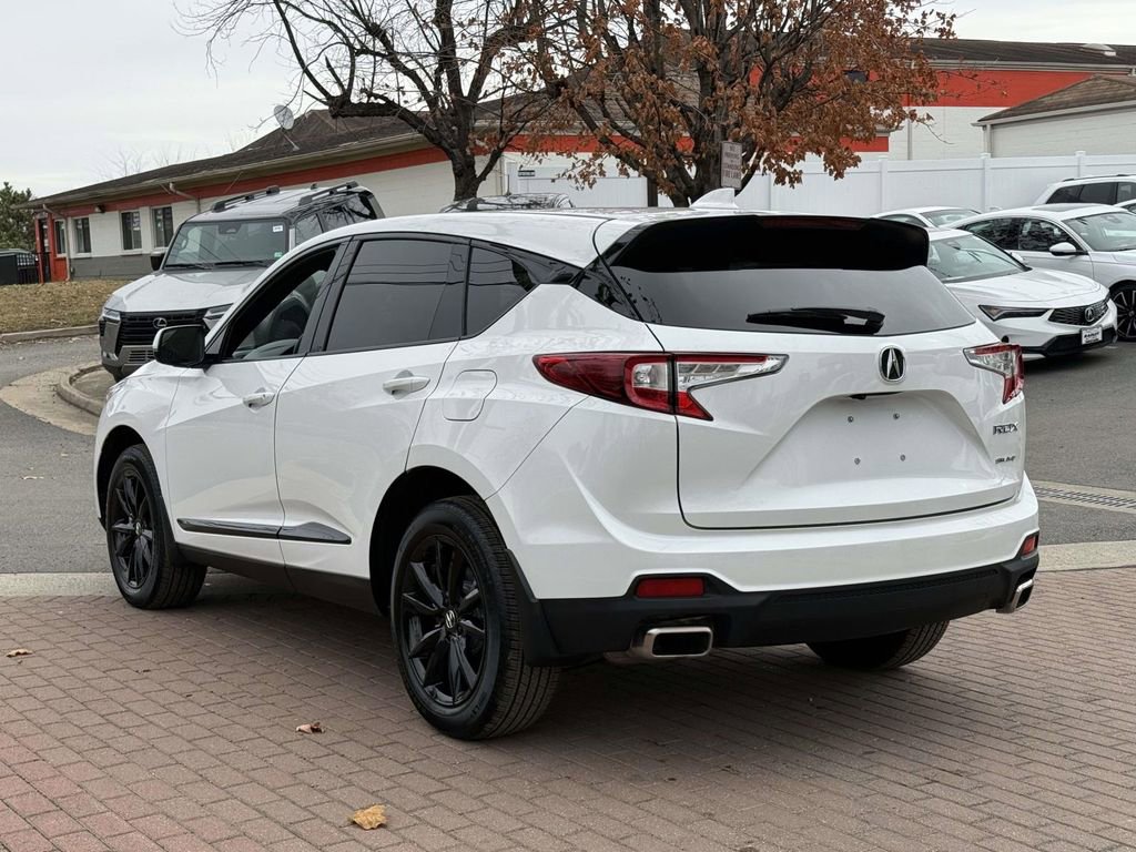 Certified 2025 Acura RDX SH-AWD image 4