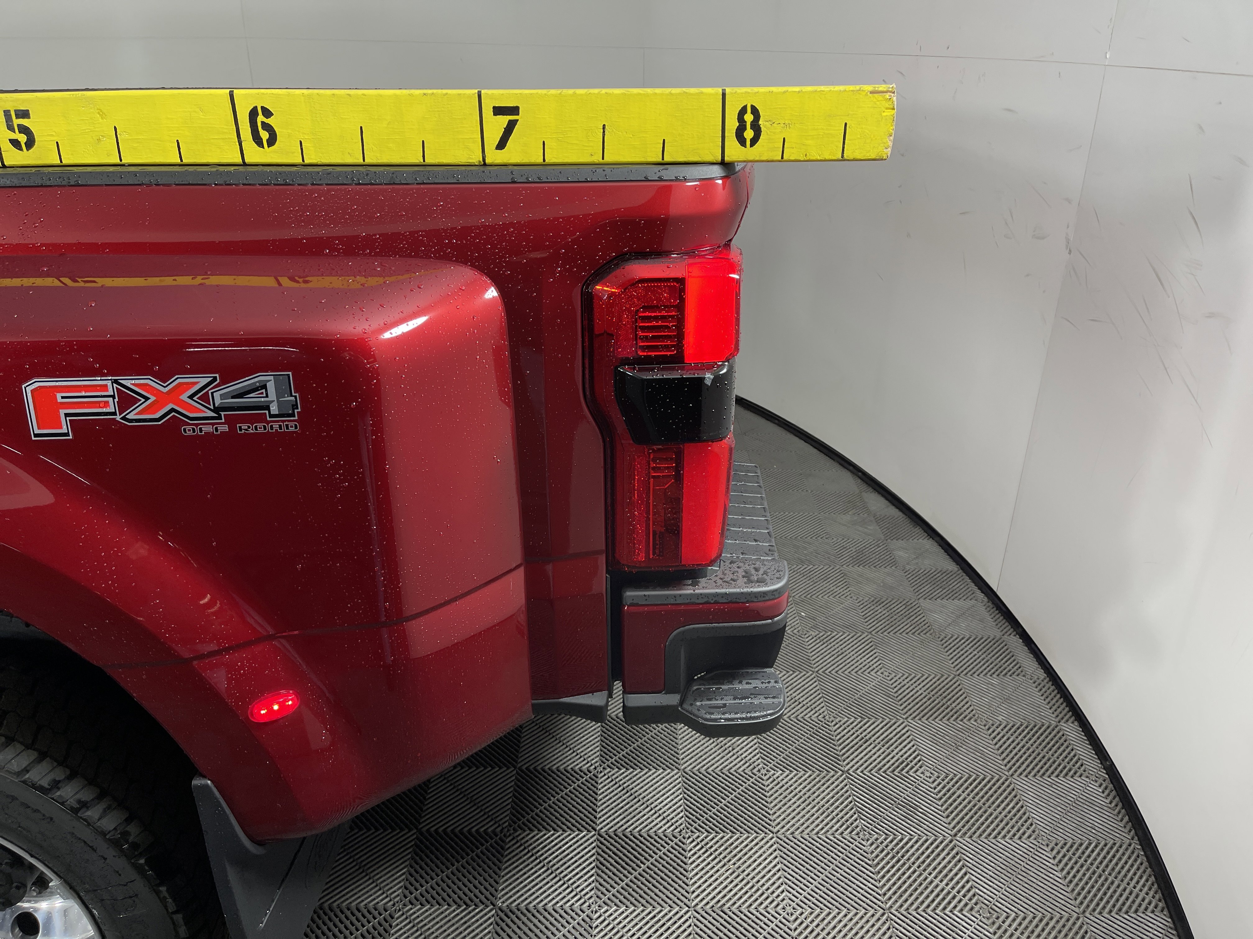 New 2026 Ford F450 Platinum w/ Platinum Plus Package image 10