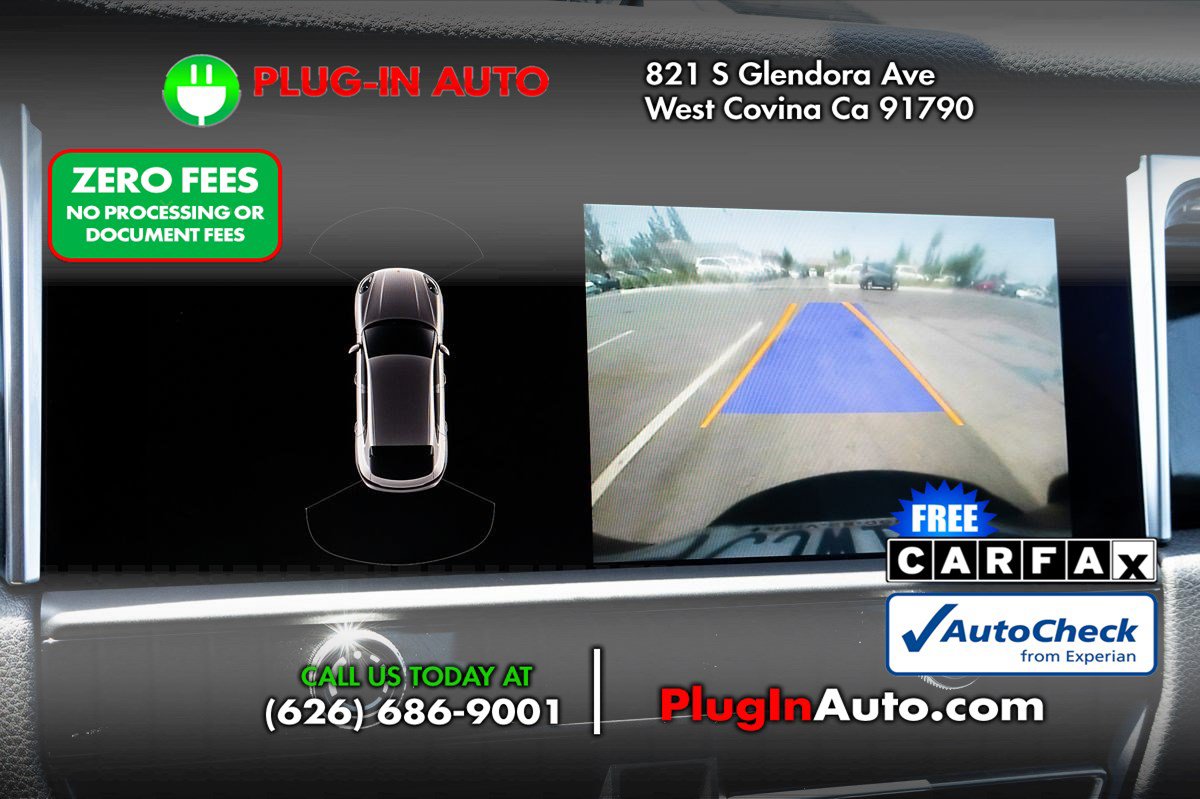 Used 2022 Porsche Macan AWD/4WD image 36
