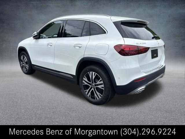 New 2026 Mercedes-Benz GLA 250 4MATIC image 4