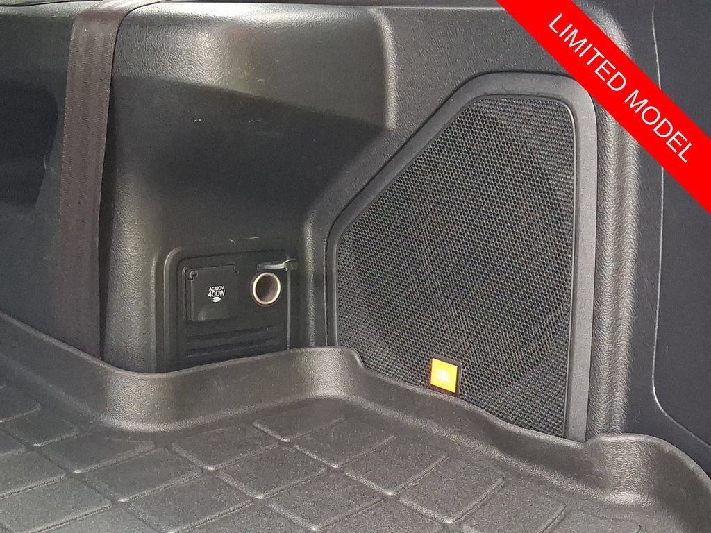 Used 2021 Toyota 4Runner Limited AWD/4WD image 32