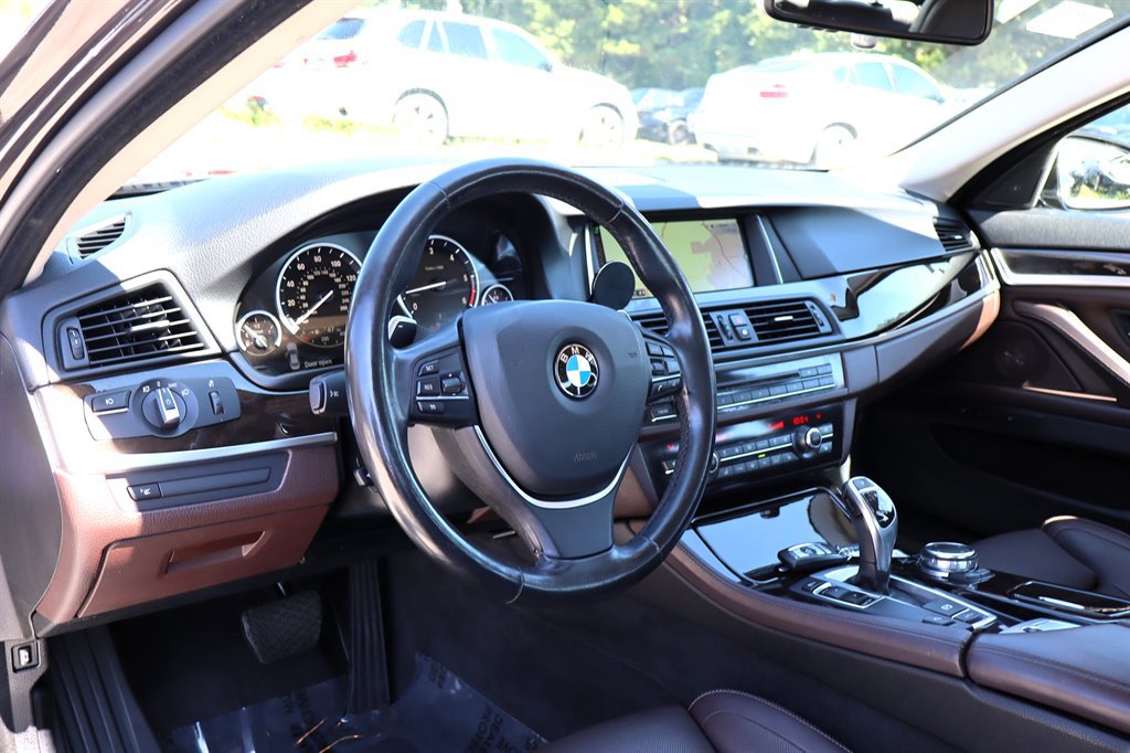 Used 2016 BMW 535d Sedan RWD image 16
