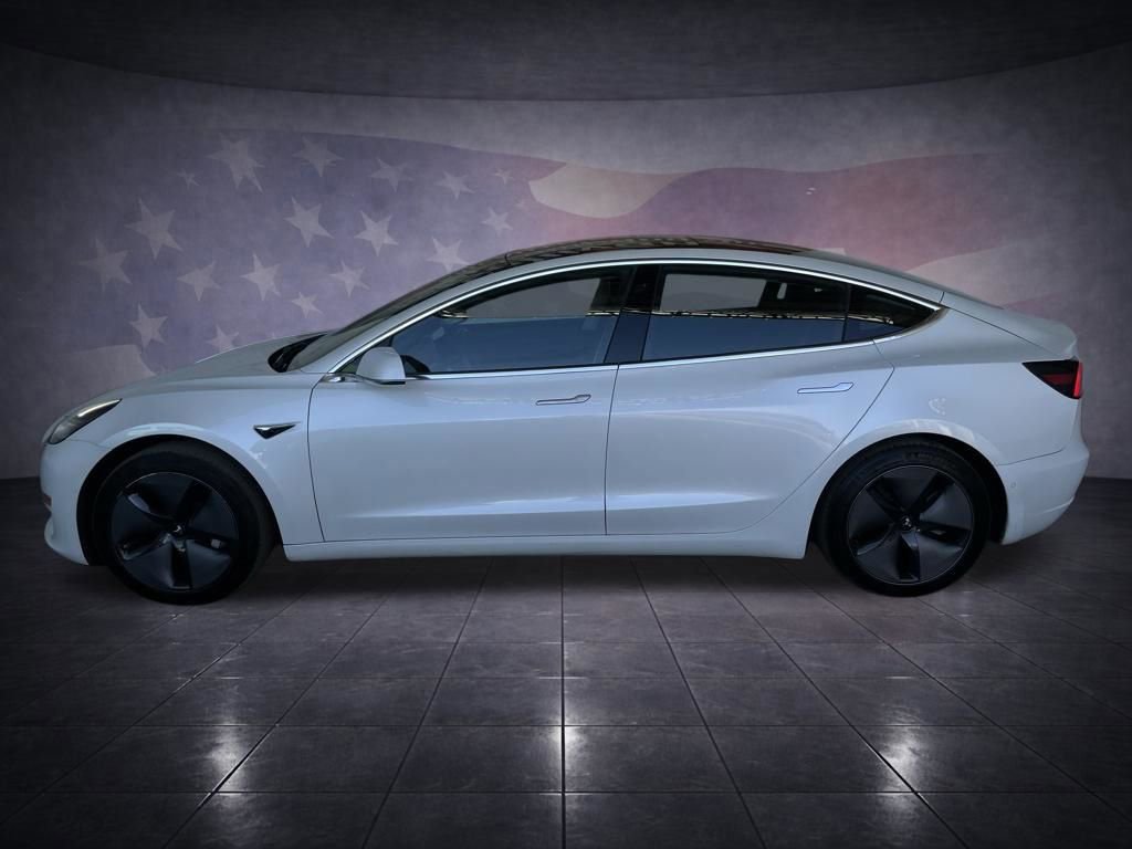 Used 2020 Tesla Model 3 Standard Range Plus RWD image 2