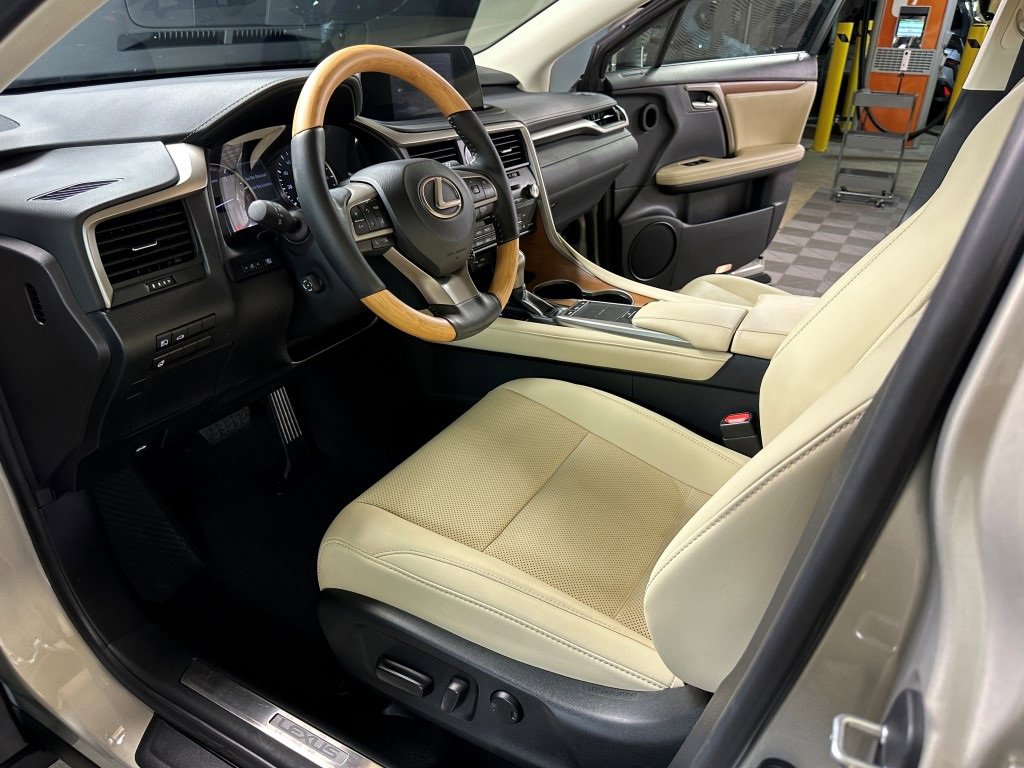 Used 2021 Lexus RX 350 AWD w/ Premium Package image 28