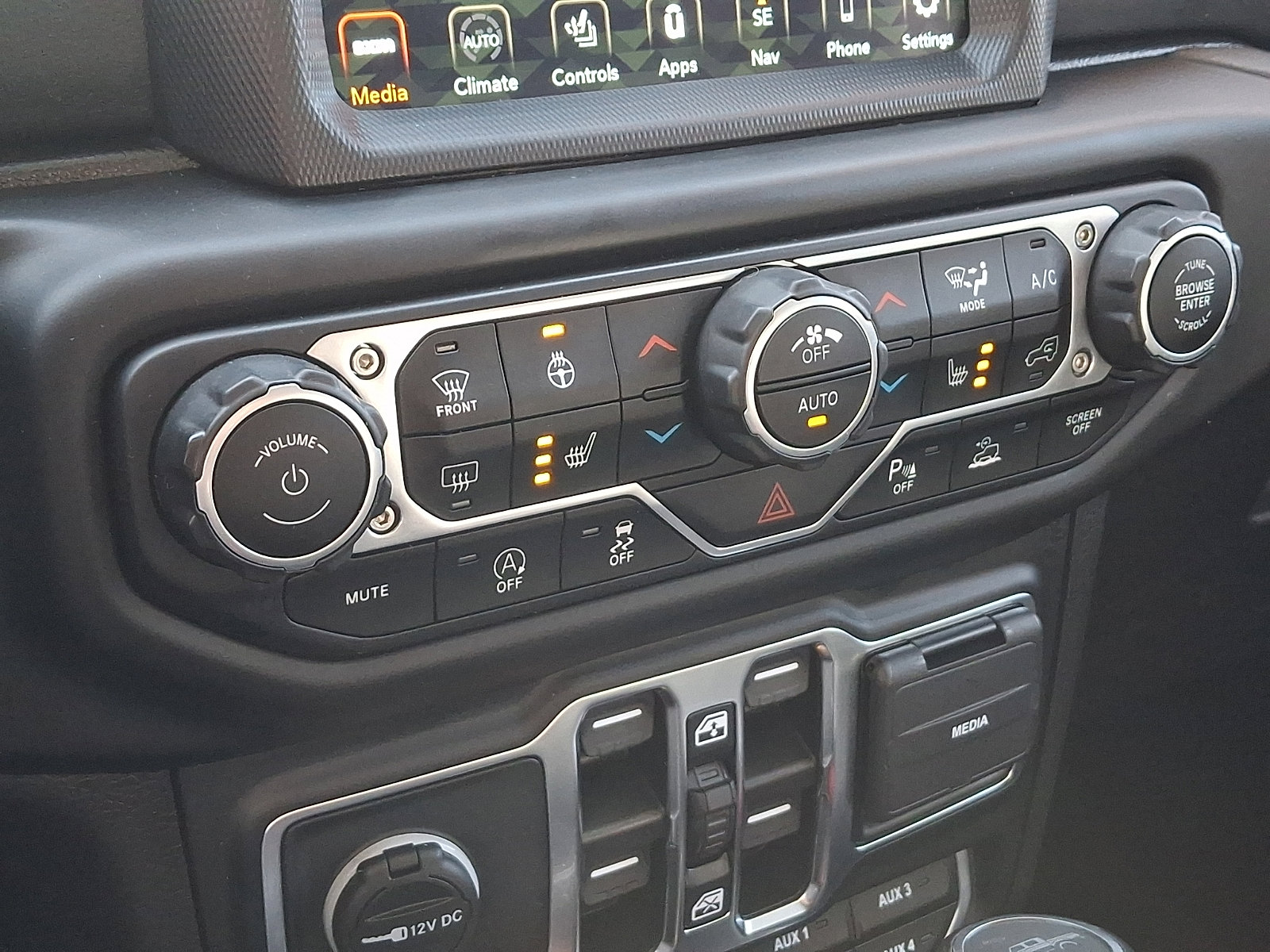 Certified 2021 Jeep Gladiator Overland w/ Popular Equipment Package image 16