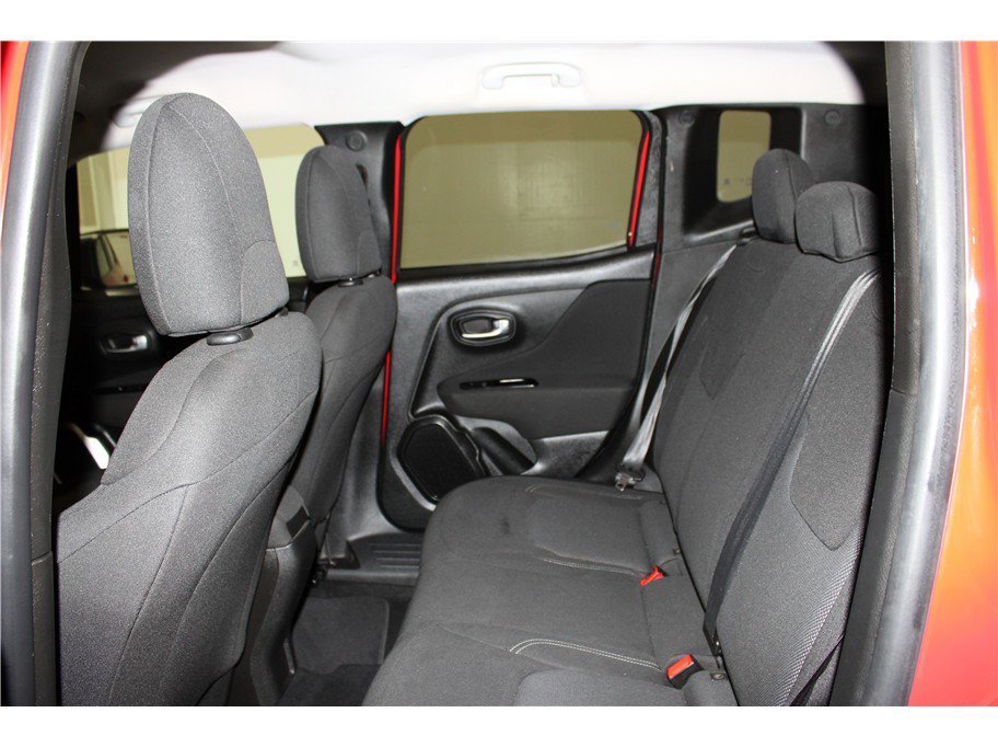 Used 2021 Jeep Renegade Sport image 13