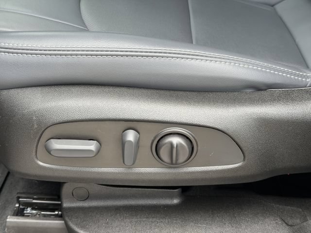 Used 2023 Buick Enclave Essence w/ Trailering Package, 5000 lbs. FWD image 24