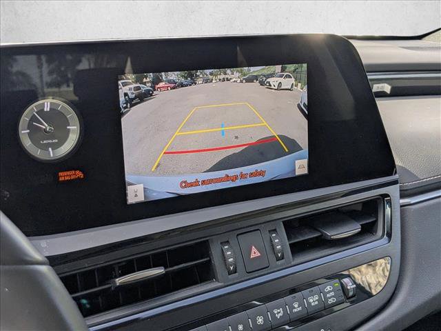 Used 2023 Lexus ES 350 w/ Accessory Package (Z2) image 13
