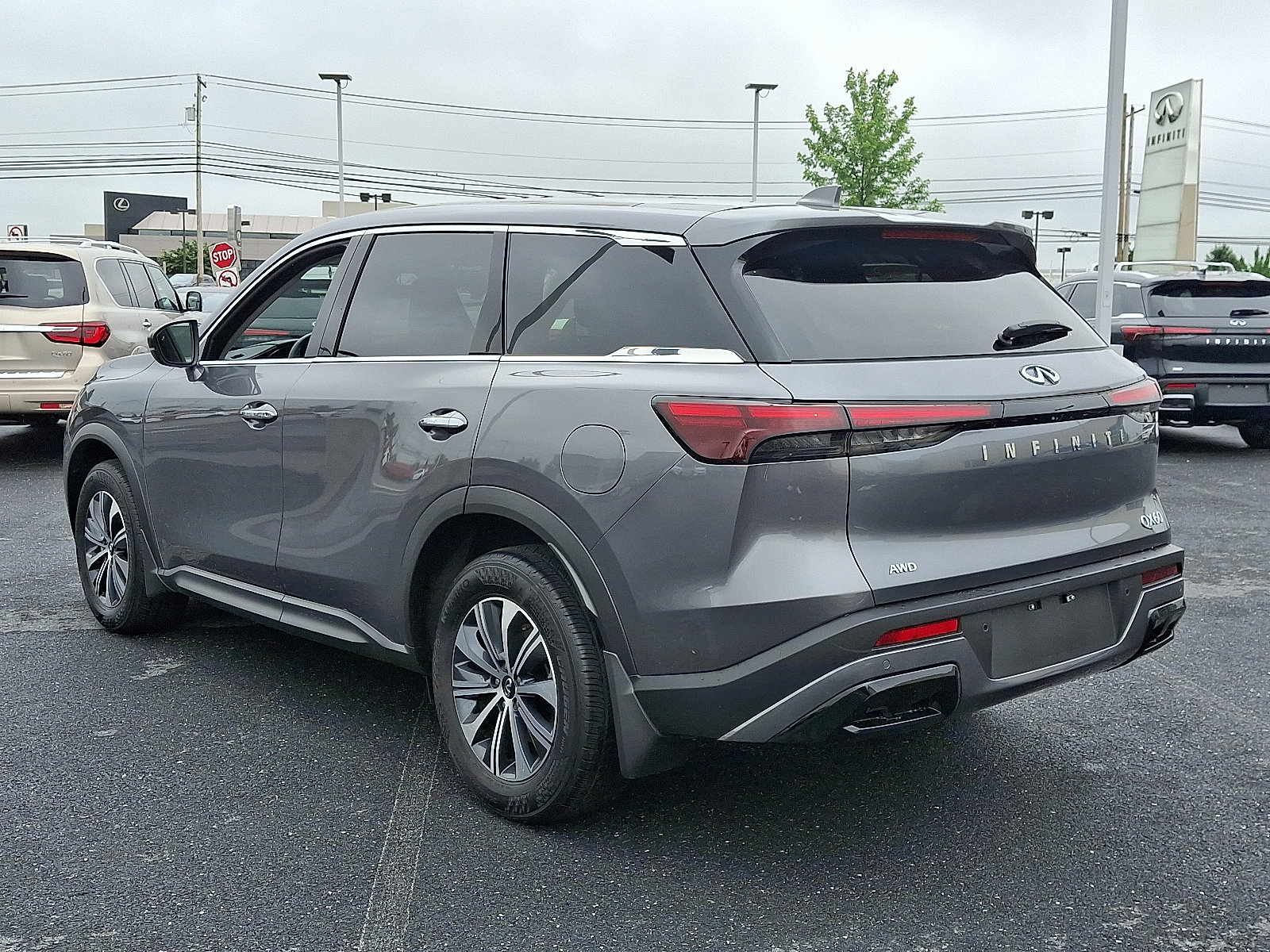 Certified 2024 INFINITI QX60 Pure image 5
