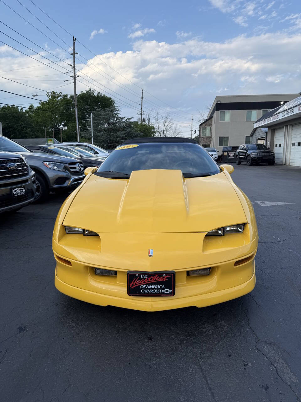 Used 1995 Chevrolet Camaro Z28 RWD image 3