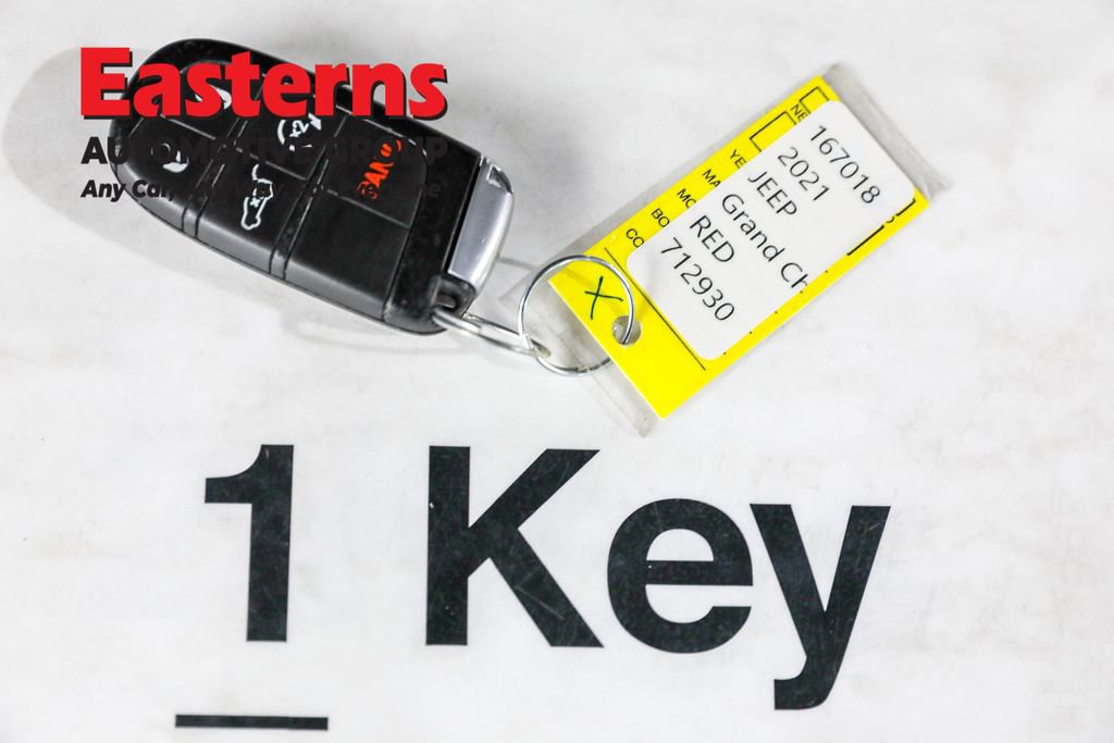 Used 2021 Jeep Grand Cherokee Laredo X image 25