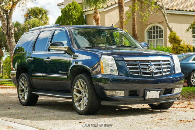 Used 2009 Cadillac Escalade AWD image 12