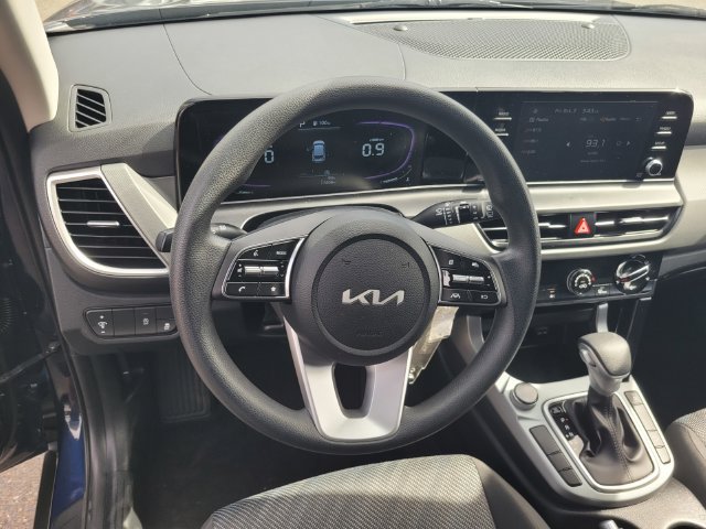 Used 2026 Kia Seltos LX AWD/4WD image 30