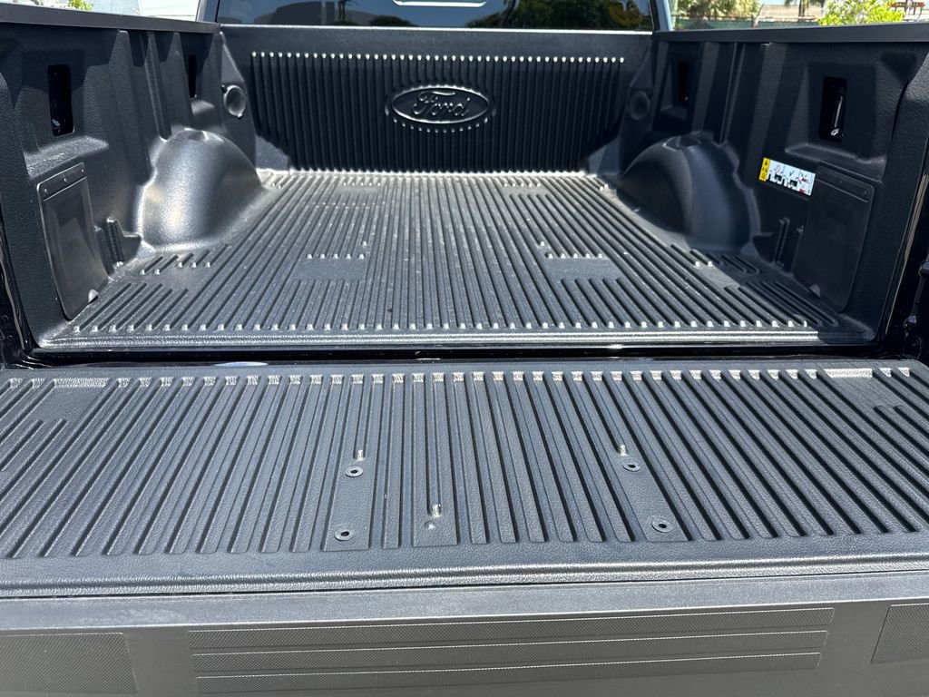 New 2025 Ford F150 Lariat w/ Equipment Group 502A High image 22