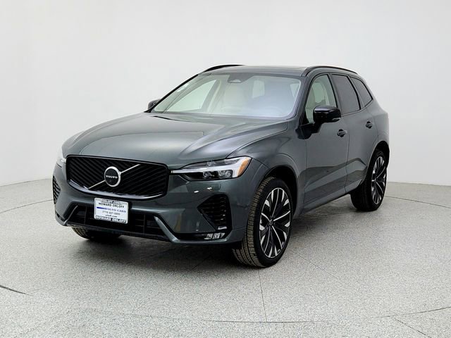 New 2026 Volvo XC60 B5 Ultra w/ Climate Package image 2