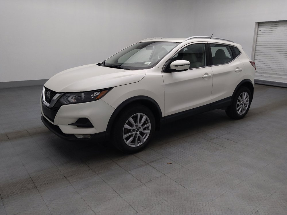 Used 2022 Nissan Rogue Sport SV FWD image 2