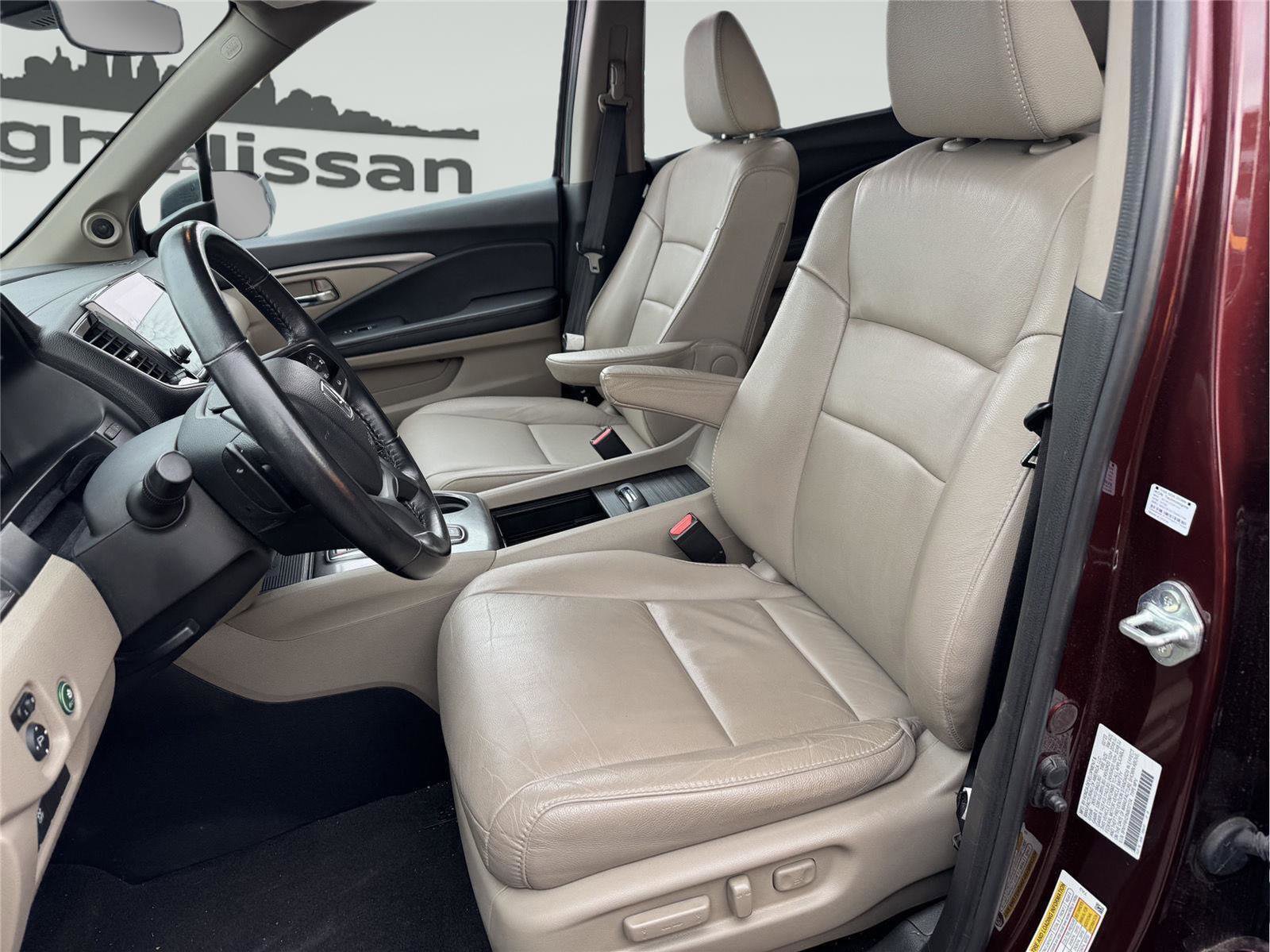 Used 2022 Honda Pilot Special Edition image 13