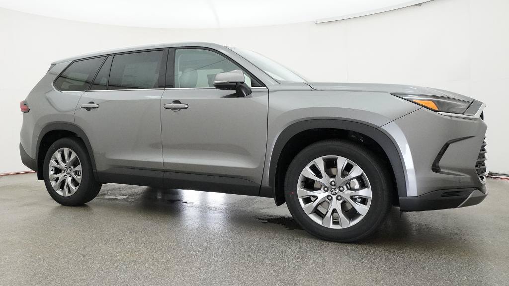 New 2026 Toyota Grand Highlander FWD image 31