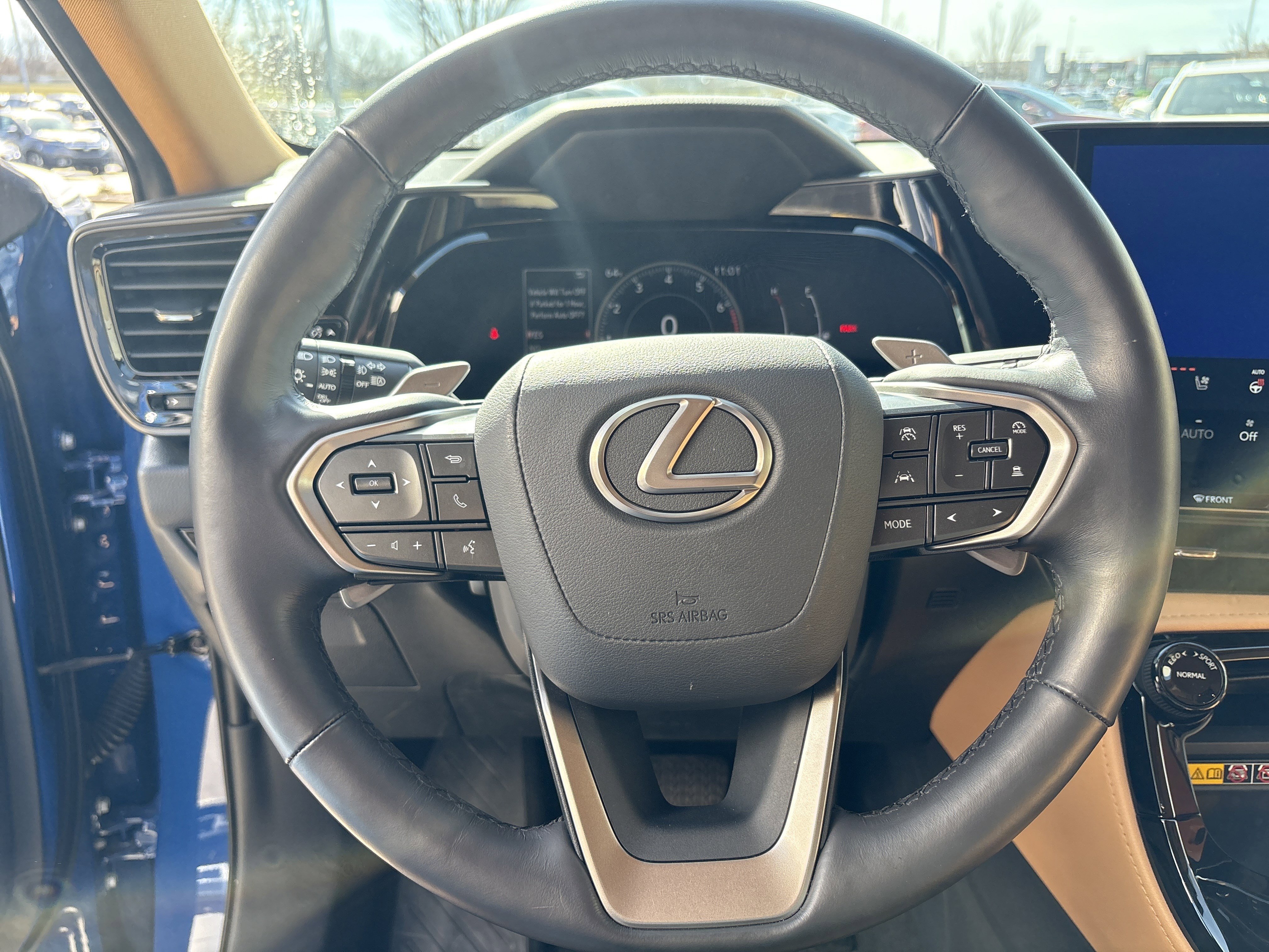Used 2025 Lexus NX 350 AWD w/ Premium Package image 18