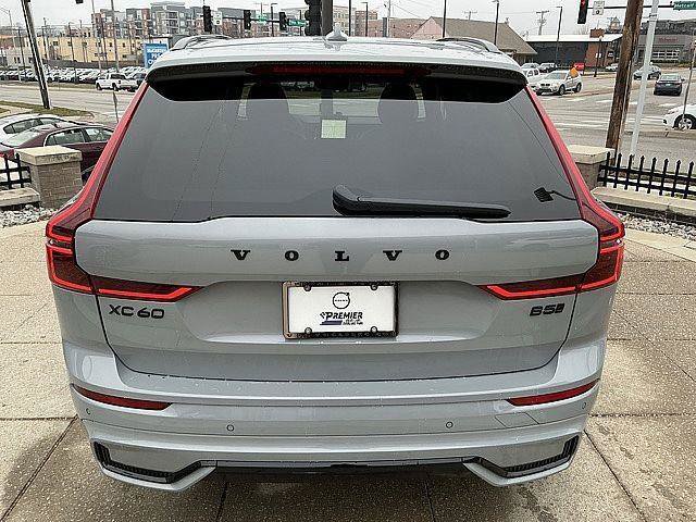 New 2026 Volvo XC60 B5 Ultra w/ Climate Package AWD/4WD image 9
