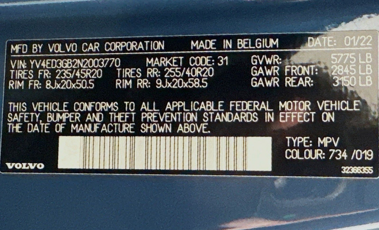 Used 2022 Volvo C40 P8 Recharge Ultimate image 23