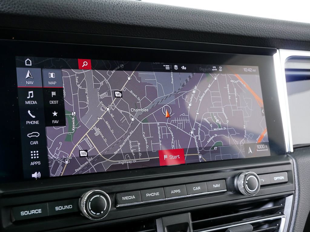 Certified 2020 Porsche Macan image 14