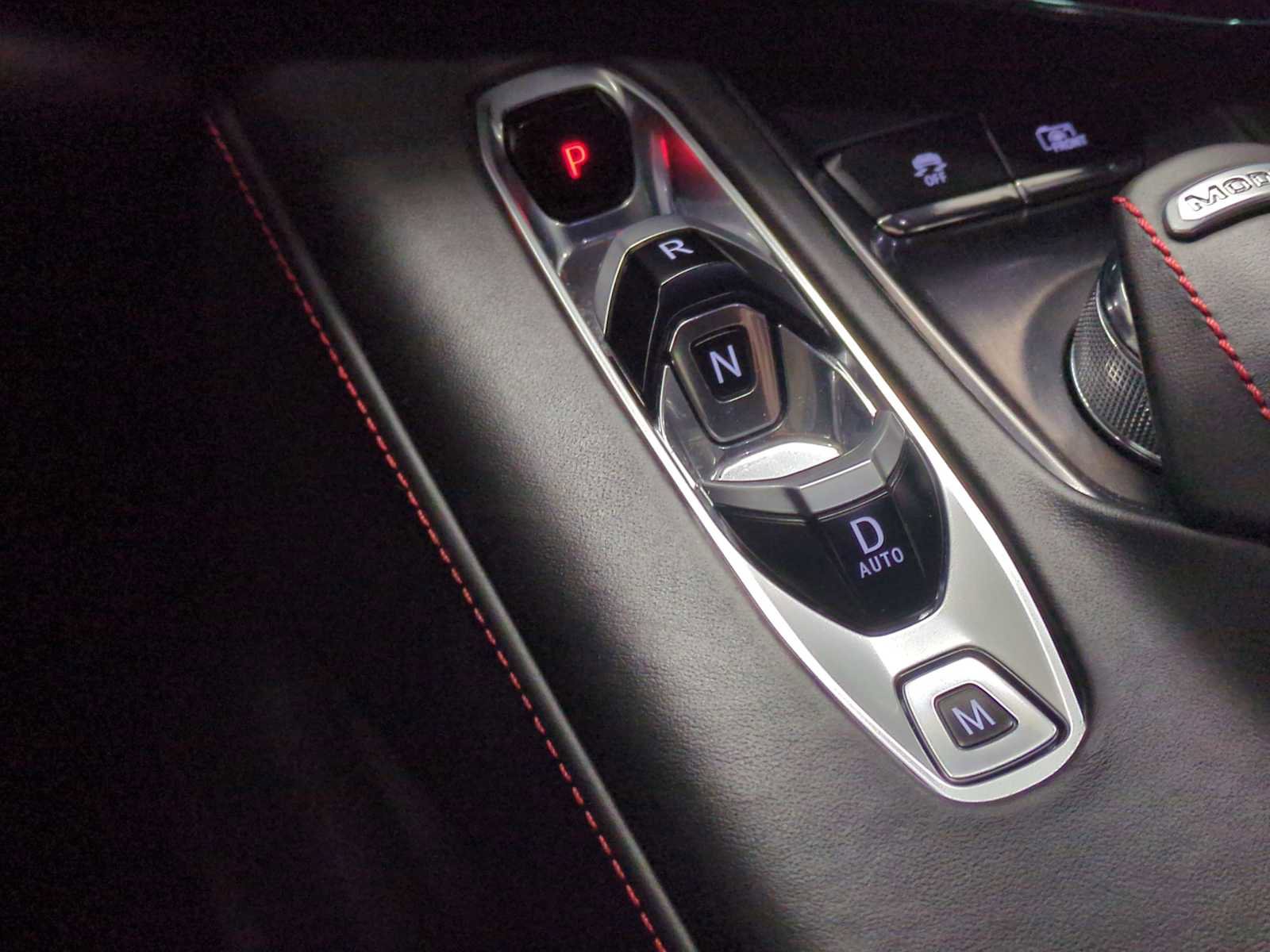 Used 2024 Chevrolet Corvette Stingray Premium Cpe w/ Z51 Performance Package image 22