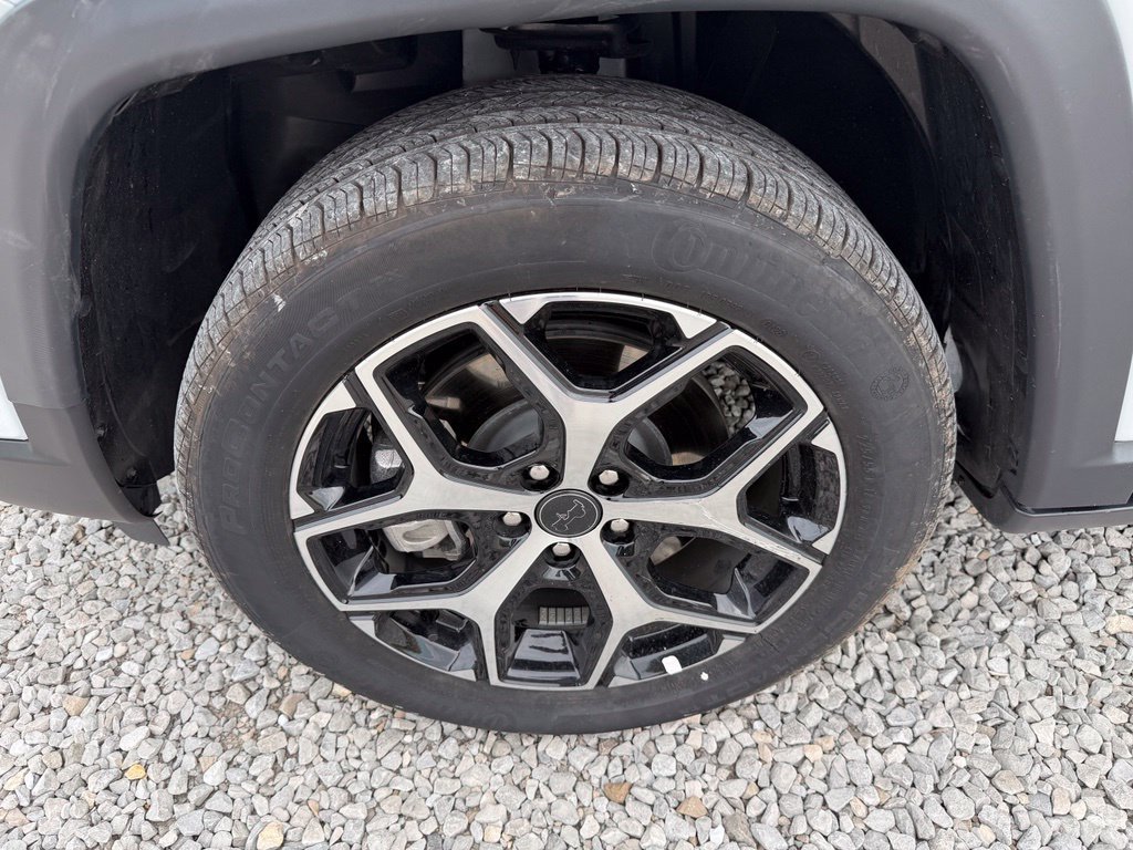 Used 2026 Jeep Compass Limited AWD/4WD image 35