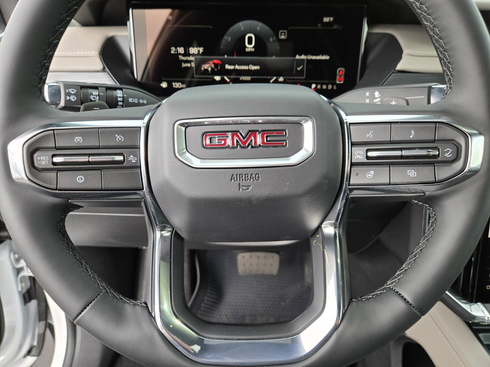 New 2025 GMC Acadia Elevation image 11