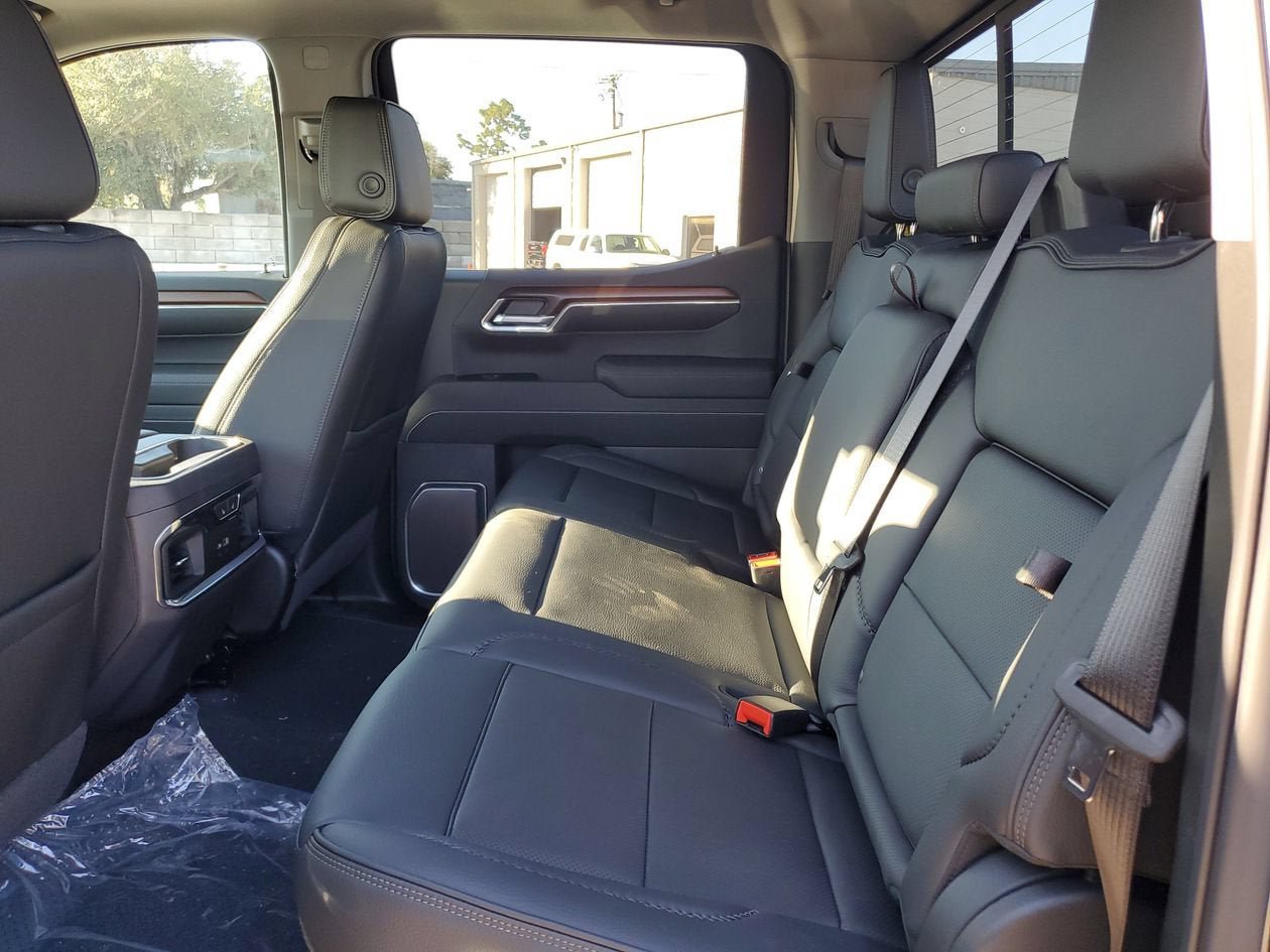 New 2026 GMC Sierra 1500 Denali w/ Denali Reserve Package AWD/4WD image 12