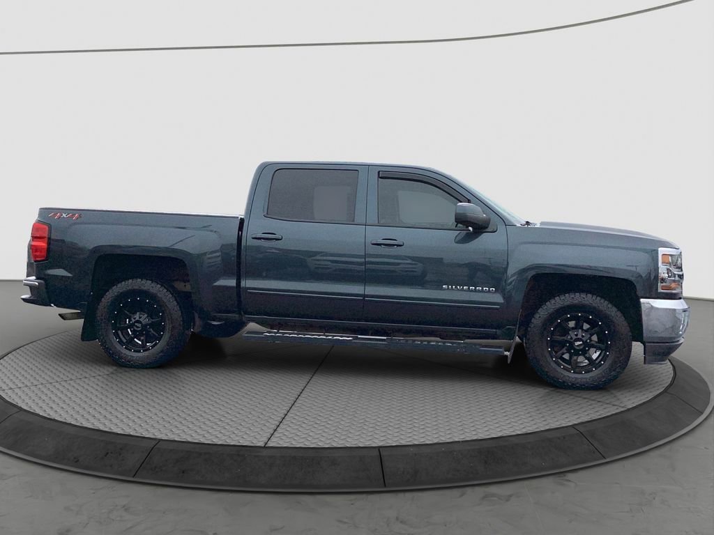 Used 2018 Chevrolet Silverado 1500 LT w/ All Star Edition image 8