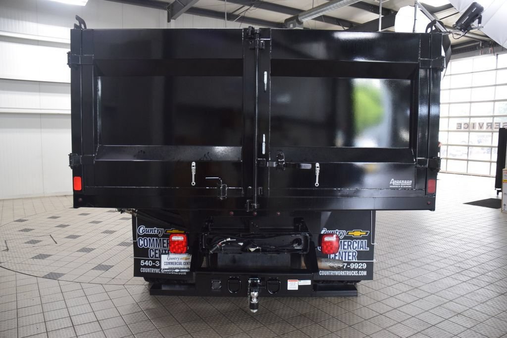 Used 2023 RAM 5500 Tradesman AWD/4WD image 4