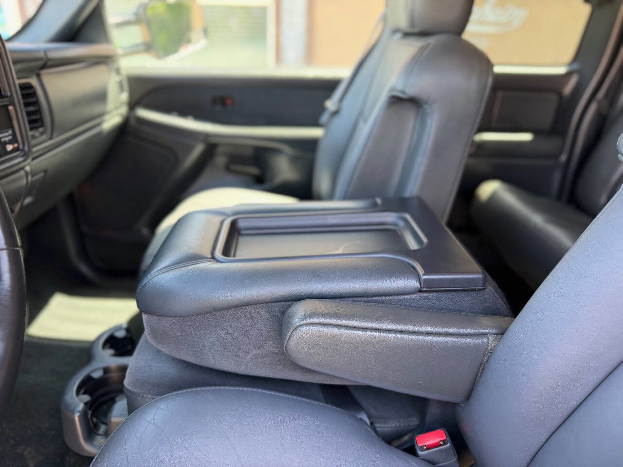 Used 2002 Chevrolet Silverado 2500 LT AWD/4WD image 19