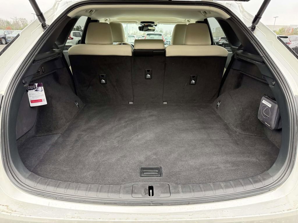 Used 2023 Lexus RX 350h image 29