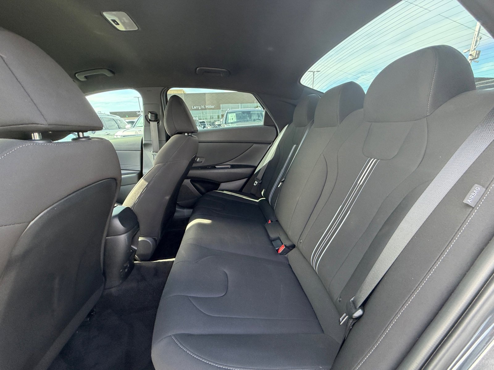 Certified 2025 Hyundai Elantra Sport w/ Cargo Package FWD image 17