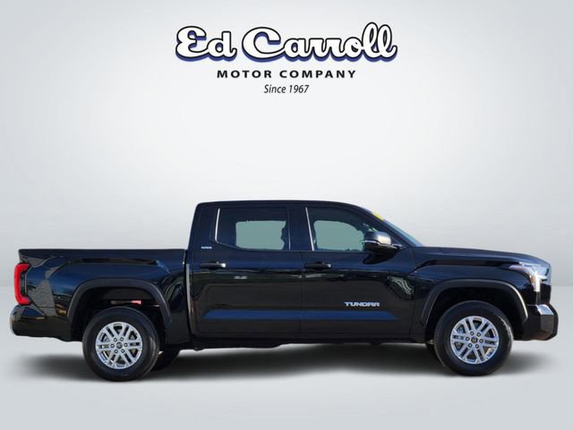 Used 2023 Toyota Tundra SR5 w/ SR5 Convenience Package image 4